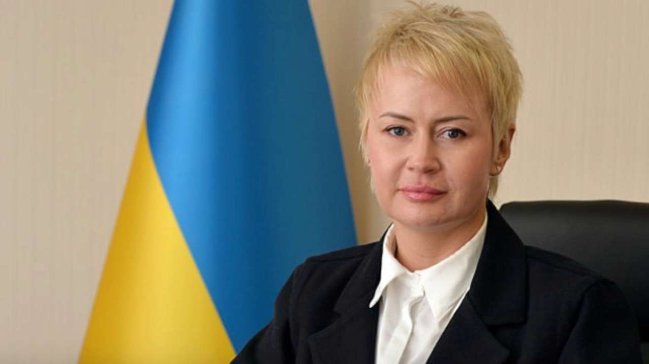 Олену Водолажко повернули до роботи у КРАЇЛ
