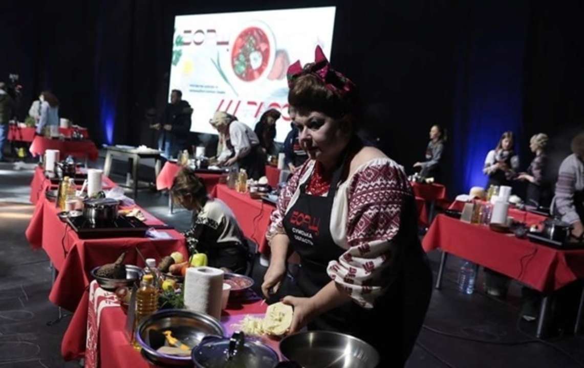 В Книгу рекордов Украины попал фестиваль борща