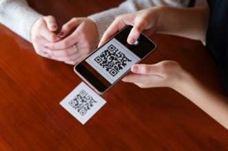 Правила безпеки під час користування QR-кодами/Фото: freepik Будьте обережні з QR-кодами