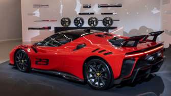 Фото: Ferrari Итальянская красота: Ferrari представила новые суперкары SF90 XX Stradale и SF90 Spider. Фото