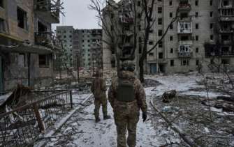 Бои за Марьинку продолжаются/Фото: Getty Images Бои за Марьинку продолжаются: в ВСУ опровергли фейк Шойгу об оккупации города
