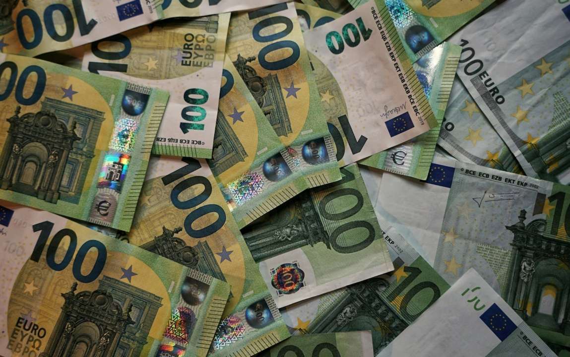Німеччина та Нідерланди збільшать допомогу Україні. Фото: Unsplash нідерланди виділили допомогу Україні