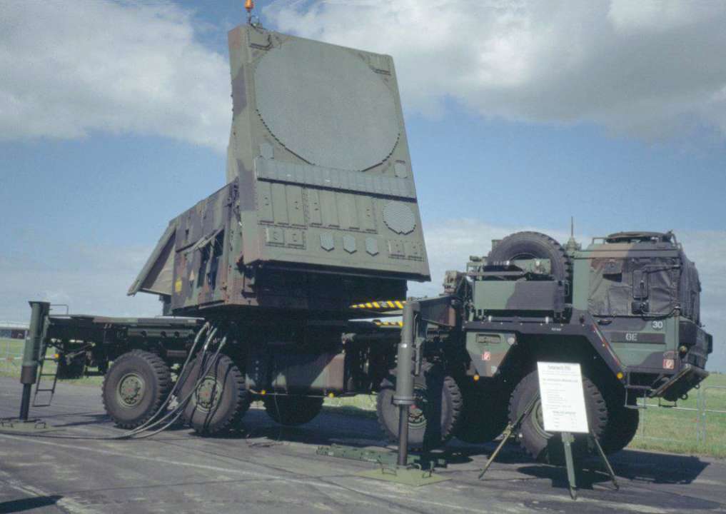 Нидерланды передали Украине радар для Patriot и отправят три установки/Фото: operativnoZSU Нидерланды доставили в Украину РЛС AN/MPQ-53 для системы Patriot — Минобороны страны