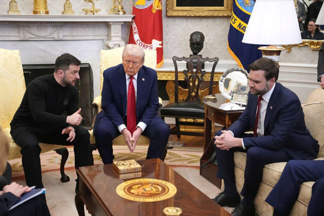 Фото: Andrew Harnik/Getty Images Трамп: президент Зеленський не готовий до миру, якщо в ньому будуть задіяні США