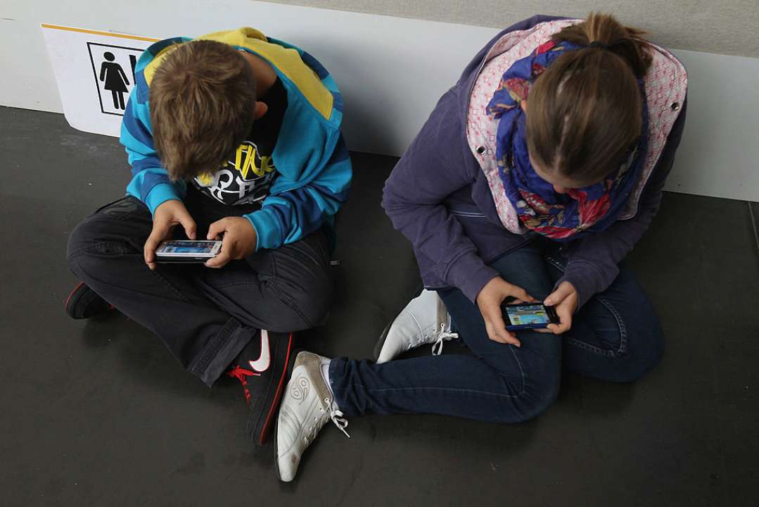 Российские спецслужбы вербуют украинских детей через мобильные игры/Фото: Getty Images