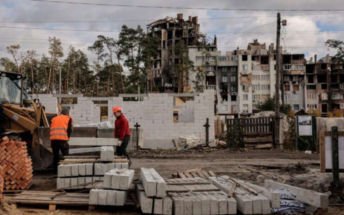 єВідновлення: українці можуть подати заявку на компенсацію через ЦНАП та нотаріуса