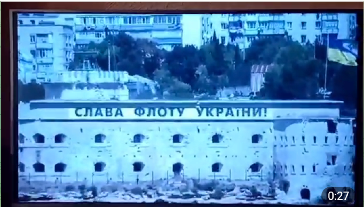 Хакеры пустили по телеканалам Крыма обращение Зеленского. Фото: Скриншот с видео Телевидение Крыма