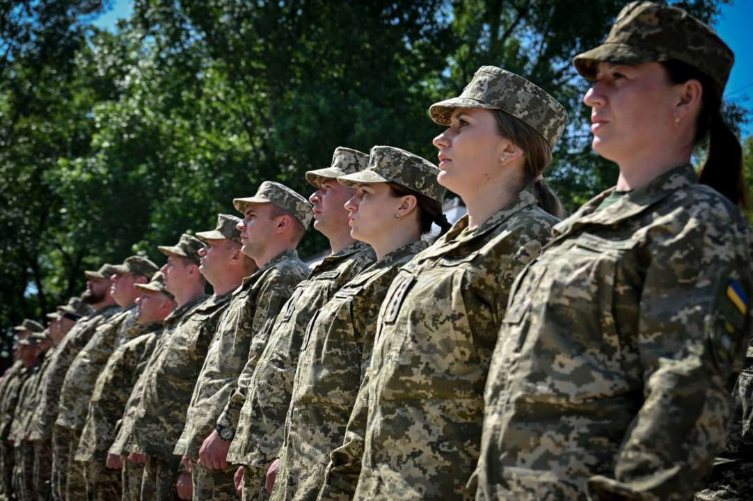 Рада исключила из закона положение о предельной численности военных в Госспецсвязи