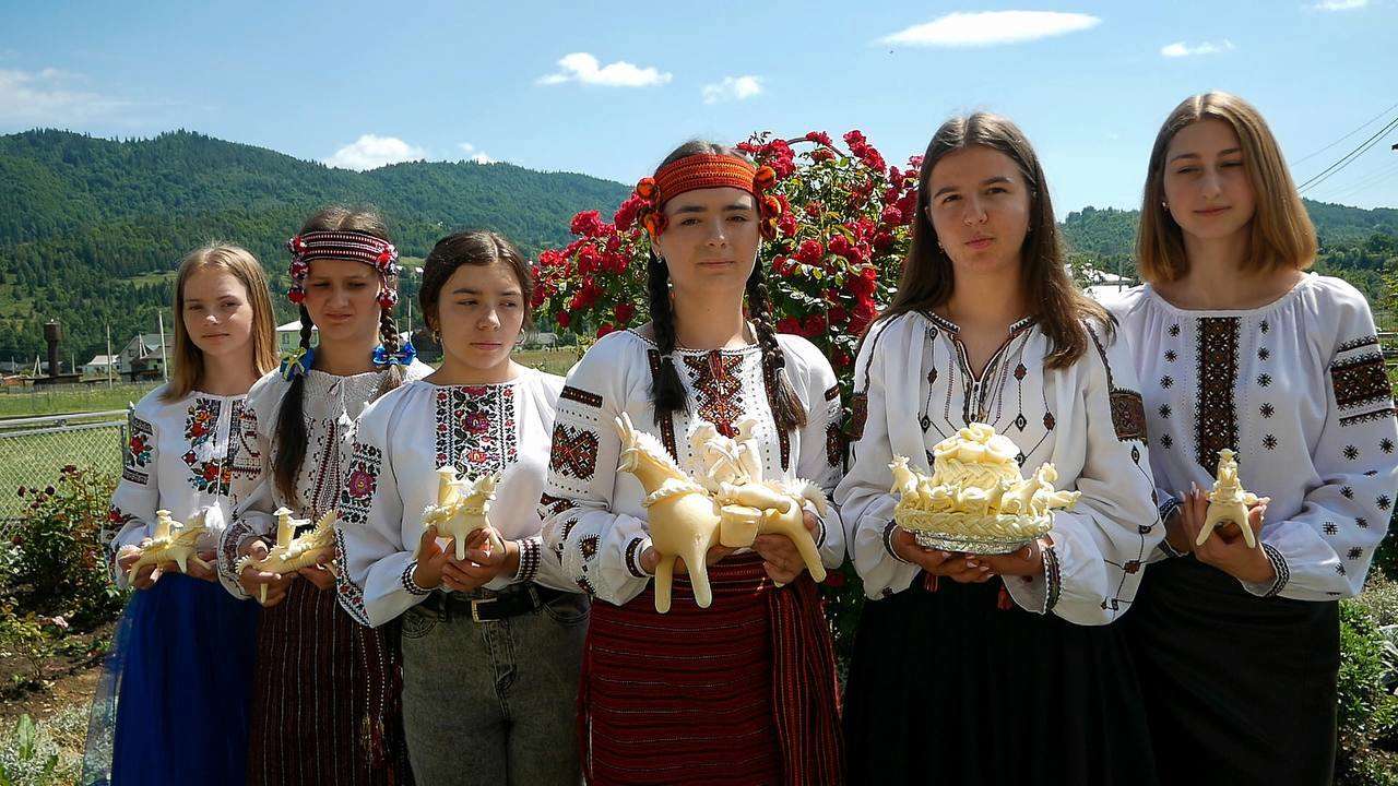 Гуцульська сирна пластика: мистецтво з сиру, яке підкорило Україну