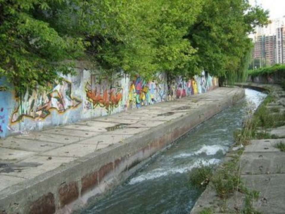 Петиція з закликом заборонити закриття міських річок у Києві в колектори набрала необхідні голоси /Фото: karbon-cns Петиція з закликом заборонити закриття міських річок у Києві в колектори набрала необхідні голоси