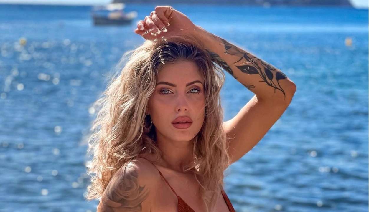 Модель Джада Фолча похвасталась роскошной фигурой в крохотном бикини/Фото: Instagram/Автор: giadafolcia giadafolcia