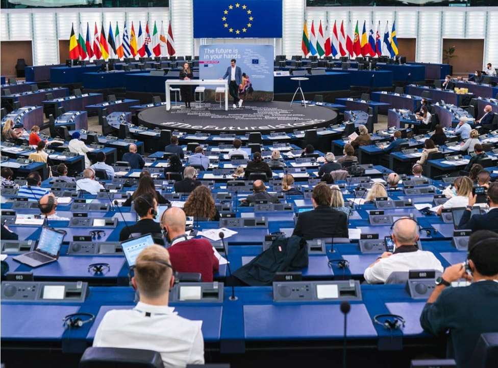 Європарламент схвалив €1,2 макрофінансу Україна/Фото: European Parliament for Facebook European Parliament