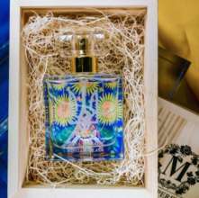 Канада випустила парфуми "Слава Україні"/Фото: melegperfumes.com Канада випустила парфуми "Слава Україні"