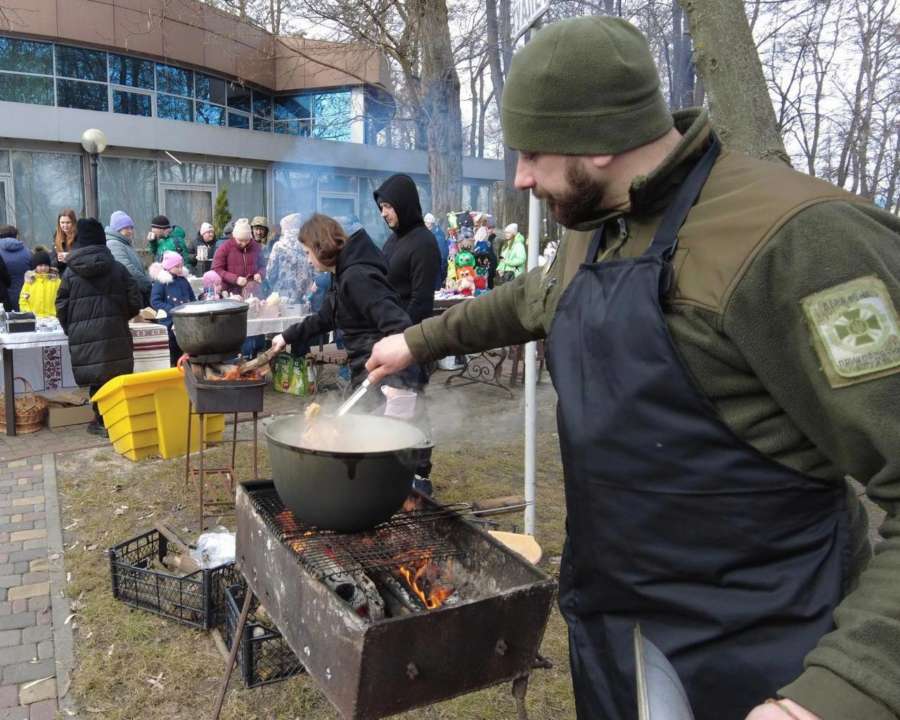 Організатори влаштували кулінарний батл, безпрограшну лотерею, ярмарок та залучили аніматорів
