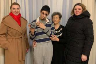 З росії вдалося повернути депортовану українську дитину/Фото: Дмитро Лубінець З рф вдалося повернути дитину, яку викрали у Херсоні під час окупації