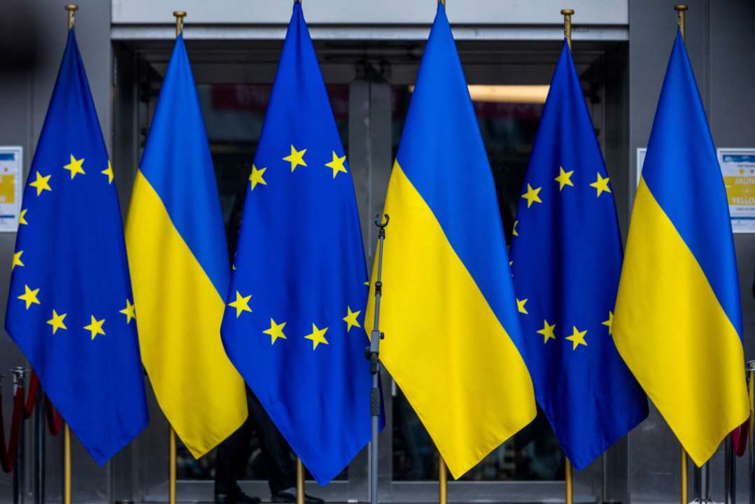 Посли ЄС знову не змогли ухвалити рішення про початок переговорів щодо вступу України до ЄС