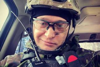 Як змінилися українські зірки за час війни/Фото: andriihorolski/instagram Зі зброєю в руках та втомою на обличчі: як змінилися українські зірки за час війни