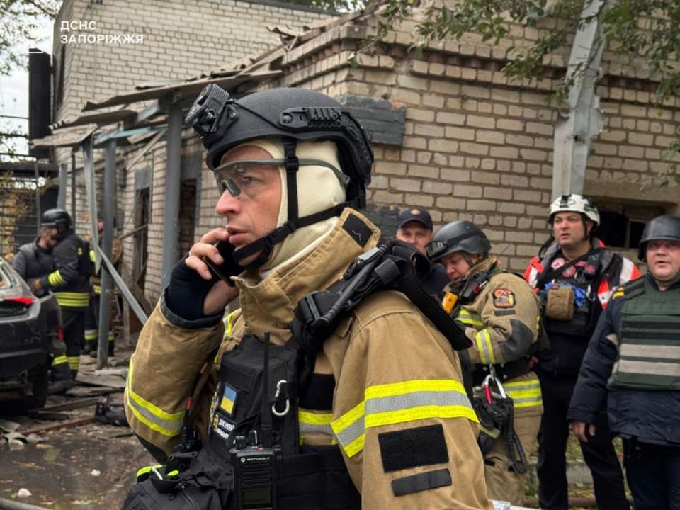 россияне ударили по детскому саду в Запорожье/Фото: ГСЧС россияне ударили по детскому саду в Запорожье/Фото: ГСЧС