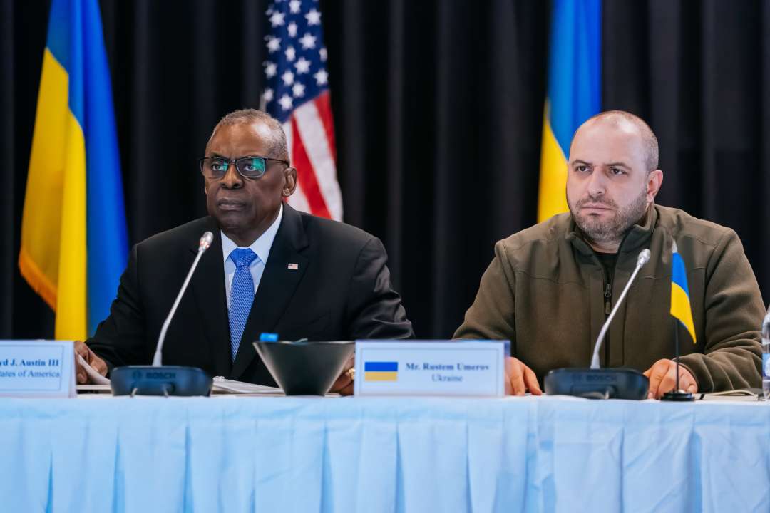Ллойд Остін і Рустем Умєров обговорили безпекову допомогу США Україні/Фото: gettyimages Ллойд Остін і Рустем Умєров обговорили безпекову допомогу США Україні