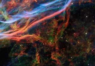 Джерело:cdn.spacetelescope.org туманність Вуаль