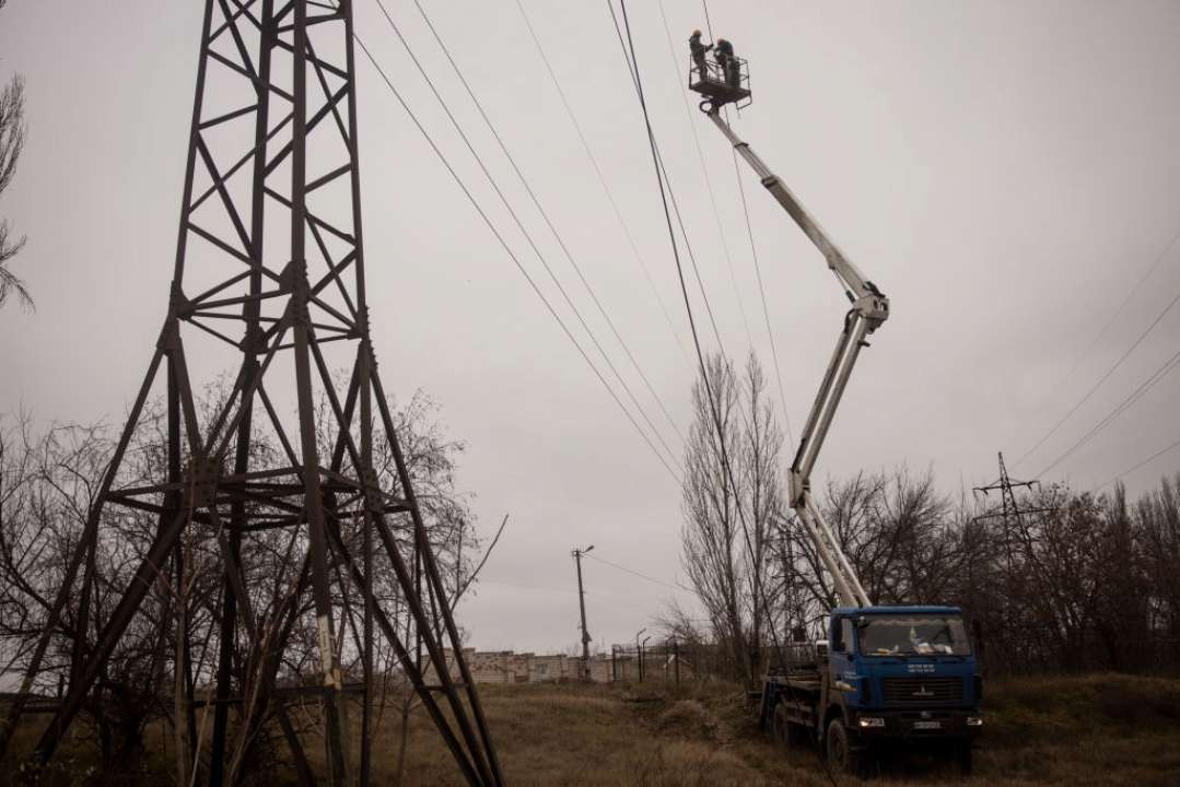 Через наслідки масованої ракетної атаки є пошкодження в мережах "Укренерго" та обленерго в Києві та області/Фото: Getty Images Через наслідки масованої ракетної атаки є пошкодження в мережах "Укренерго" та обленерго в Києві та області/Фото: Getty Images