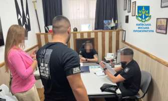 Правоохранители подозревают чиновника ГСЧС в списании телефонов и планшетов почти на 500 тысяч грн / Фото: t.me/kyiv_pro_office Правоохранители подозревают чиновника ГСЧС в списании телефонов и планшетов почти на 500 тысяч грн / Фото: t.me/kyiv_pro_office