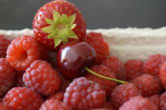 Які літні продукти ідеальні для організму/Фото: pixabay Які літні продукти ідеальні для організму