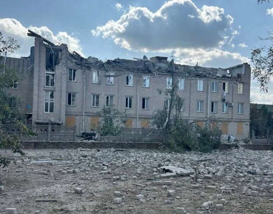Постраждали двоє медпрацівників Постраждали двоє медпрацівників