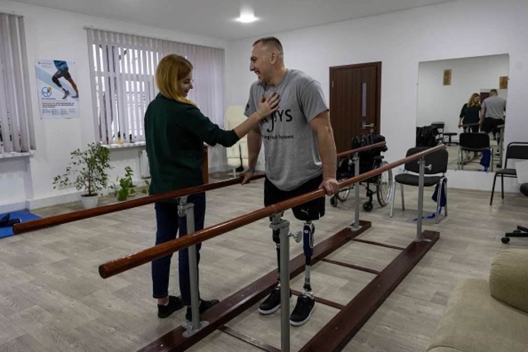 Українцям розширили доступ до протезування: що змінилося