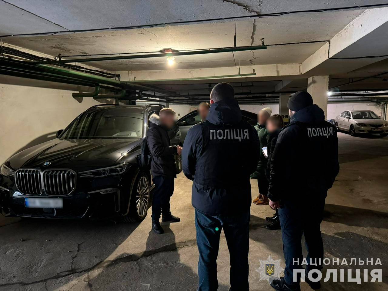 Мошенники обманули на 45 млн украинцев, которые закупались для ВСУ/Фото: Нацполиция Мошенники обманули на 45 млн украинцев, которые закупались для ВСУ/Фото: Нацполиция