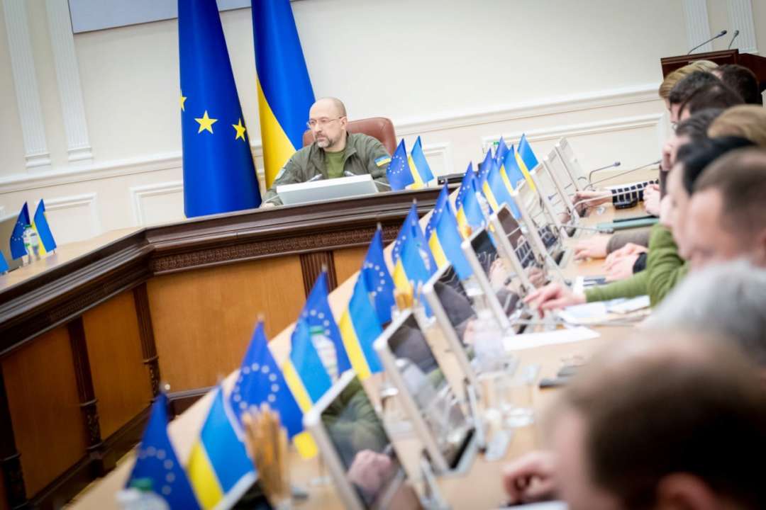 Формирование резервов будет проходить по сферам: продовольственная, медицинская, энергетическая и техническая