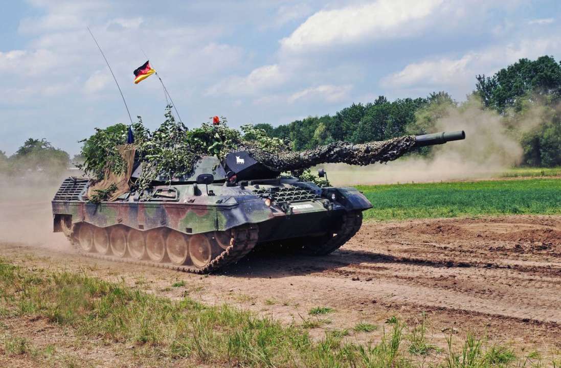 Германия с другими партнерами передаст Украине еще 77 танков Leopard 1A5 и 12 гаубиц/Фото: DPSUkr Германия вместе с другими партнерами передаст Украине еще 77 танков Leopard 1A5 и 12 гаубиц