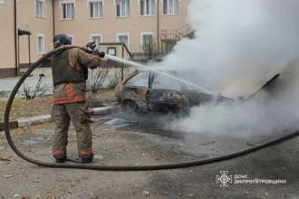 Наслідки ворожих атак за добу росіяни вдарили по житловій забудові у двох районах Запорізької області: наслідки атак рф на 12.11