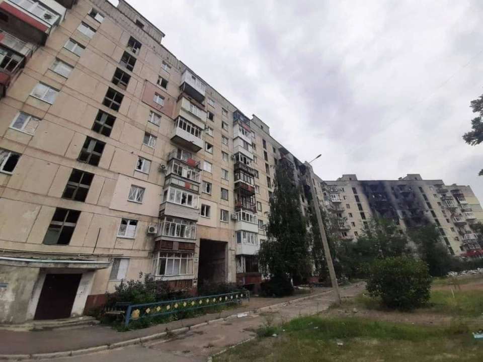 Враг ударил по жилым кварталам Мелитополя. Фото: /t.me/luhanskaVTSA/4967 Мелитополь