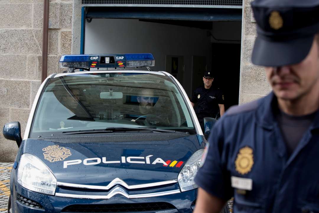 Беженцев из Украины ограбили в Испании / Фото: Blazquez Dominguez/Getty Images Полиция Испании