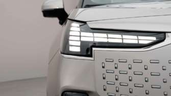 Фото: Volvo Комфортно, как в гостиной: Volvo представила свой первый электрический минивэн EM90. Фото