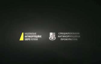 В то же время, народные депутаты Украины от "Слуги народа" Александр Федиенко и Михаил Крячко вообще просили взять на поруки Юрия Щиголя В то же время, народные депутаты Украины от "Слуги народа" Александр Федиенко и Михаил Крячко вообще просили взять на поруки Юрия Щиголя