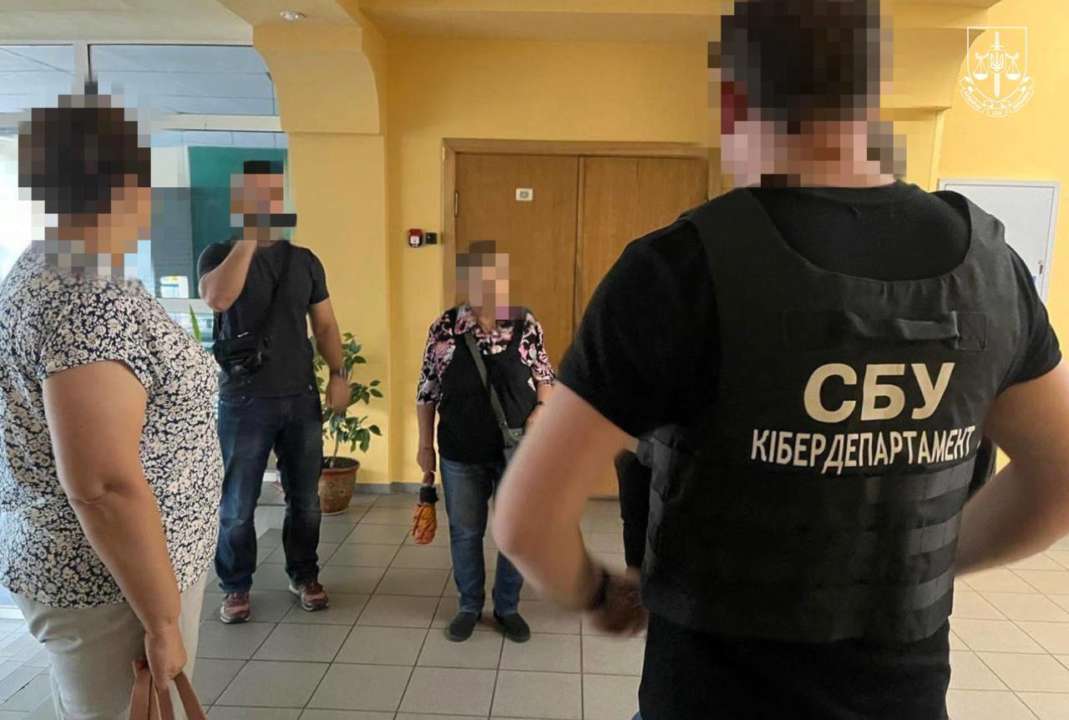 Пятеро сотрудников УПИ подозреваются в помощи нефтегазовому комплексу рф / Фото: t.me/pgo_gov_ua