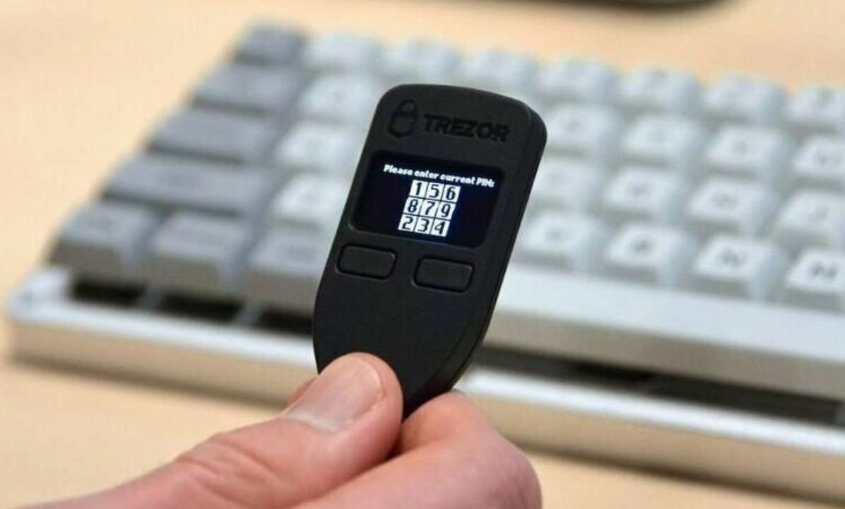 Установил приложение с App Store: у француза украли биткоинов на $600 тысяч