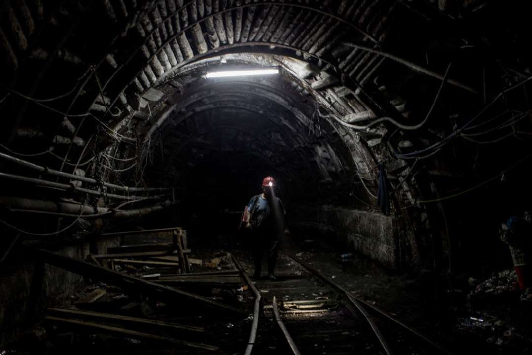На шахтах Кривого Рога провели спасательную операцию после обстрела/Фото: Getty Images На шахтах Кривого Рога провели спасательную операцию после обстрела/Фото: Getty Images