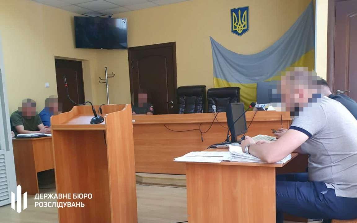 Руководителя ТЦК, который избил военного битой, поместили за решетку / Фото: ГБР Суд посадил ривненского военкома, который избил военного