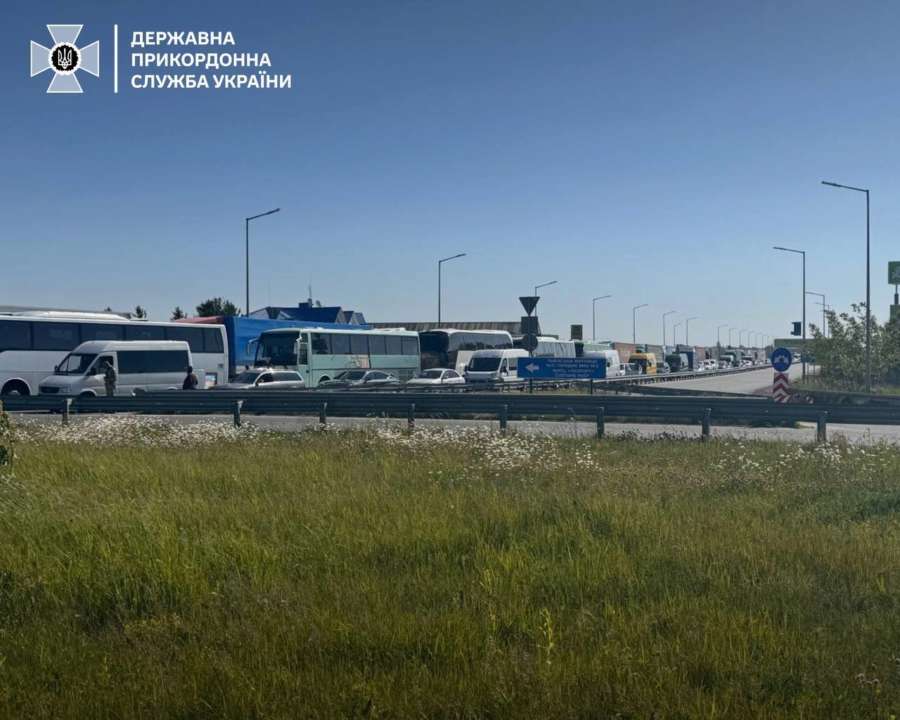 На украинско-польской границе наблюдается увеличение транспортного потока/Фото: DPSUkr На украинско-польской границе наблюдается увеличение транспортного потока — ГПСУ