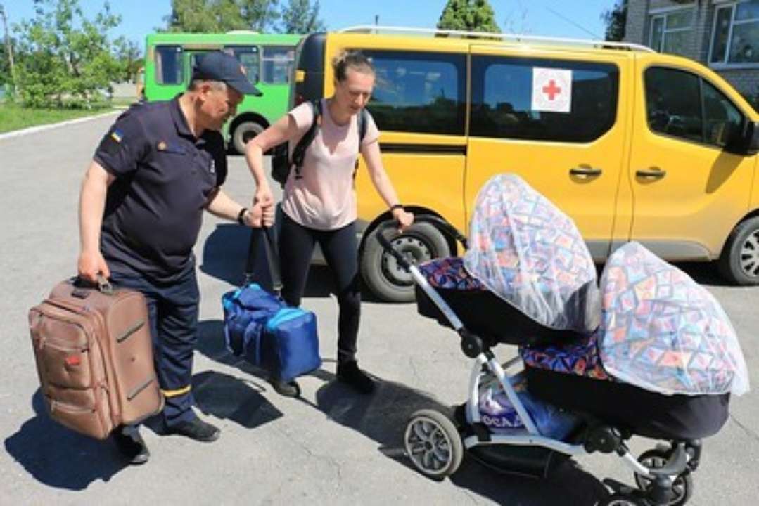 Рішення про примусову евакуацію дітей з окремих населених пунктів Харківської області погоджено