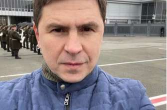 Подоляк назвав. яку зброю потребують ЗСУ на даний момент. Фото: Facebook Михайла Подоляка Михайло Подоляк