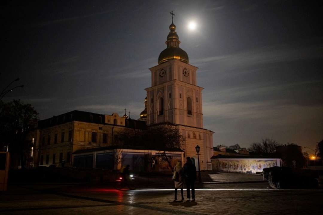Ситуация непростая: киевлян предупредили об экстренных отключениях света всю зиму