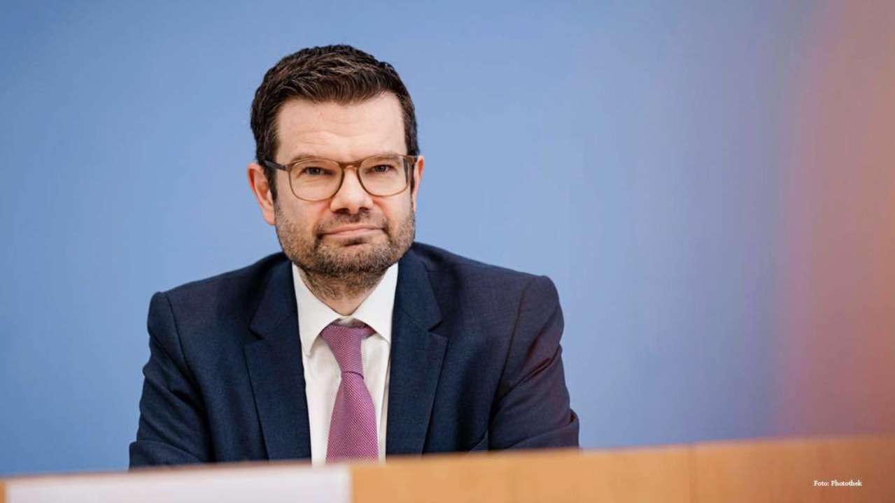 Марко Бушманн заявив, що Німеччина арештує путіна, якщо він приїде з візитом. Фото: Facebook міністра юстиції Марк Бушманн