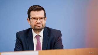 Марко Бушманн заявив, що Німеччина арештує путіна, якщо він приїде з візитом. Фото: Facebook міністра юстиції Марк Бушманн