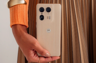 Фото: Motorola Представлено приголомшливий Motorola Edge 50 Ultra із задньою кришкою зі справжнього дерева