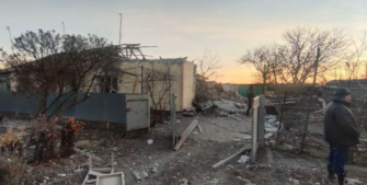 На Донбассе оккупанты обстреляли поселок/Фото: facebook.com/pavlokyrylenko.donoda На Донбассе оккупанты обстреляли поселок