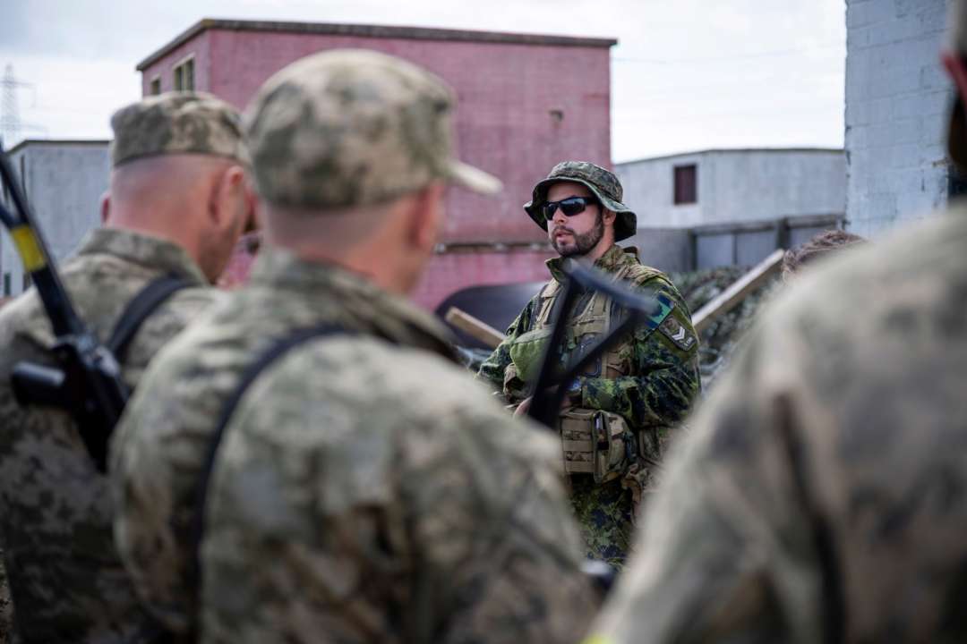 ВРУ предлагает упорядочить процедуру автоматического получения военнослужащими статуса УБД